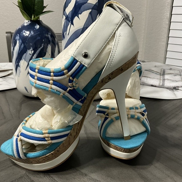 BAKERS TURQUOISE BONITA CRISS CROSS HIGH HEEL PEEP TOE PUMPS 8M - Picture 1 of 5